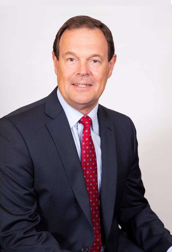 team –880px-0012ralph craven
